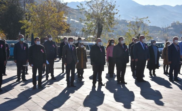 Bitlis’te 24 Kasım Öğretmenler Günü