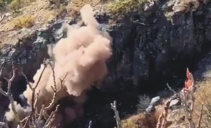 Bitlis’te teröristlerce saklanmak için kullanılan 3 mağara imha edildi