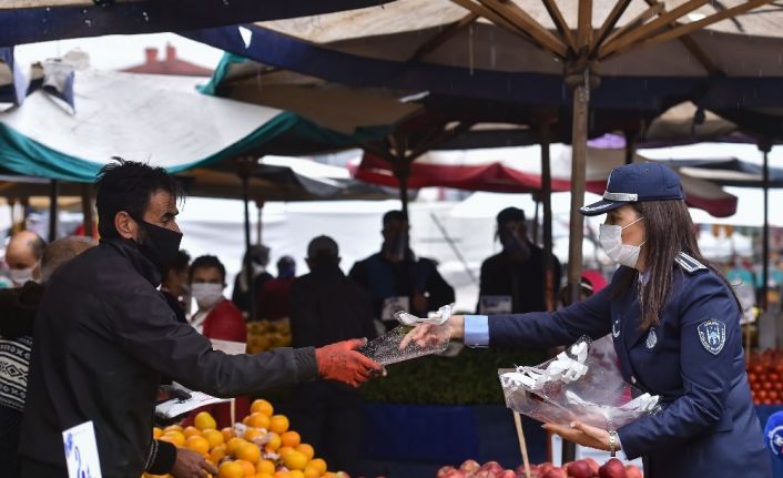 Büyükşehir’in merkez ve ilçelerde hijyen desteği devam ediyor