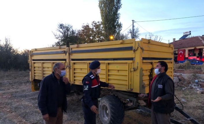 Çalınan römorkları JASAT buldu, 4 şüpheli yakalandı