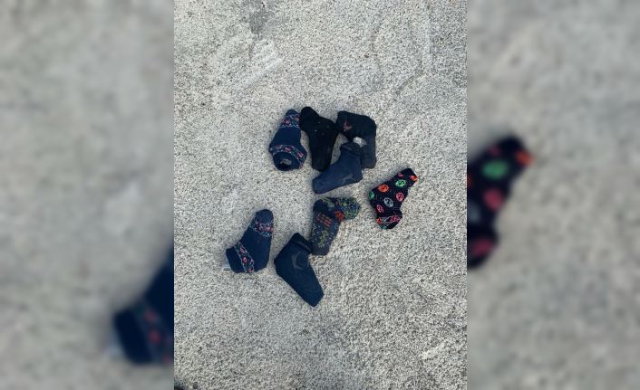 Çorap içerisinde silah sevkıyatına darbe