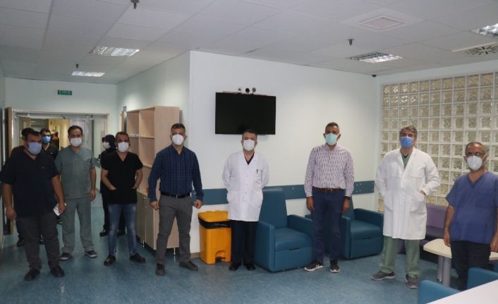 Covid-19 aşı denemeleri gönüllü vatandaşlara da yapılmaya başladı