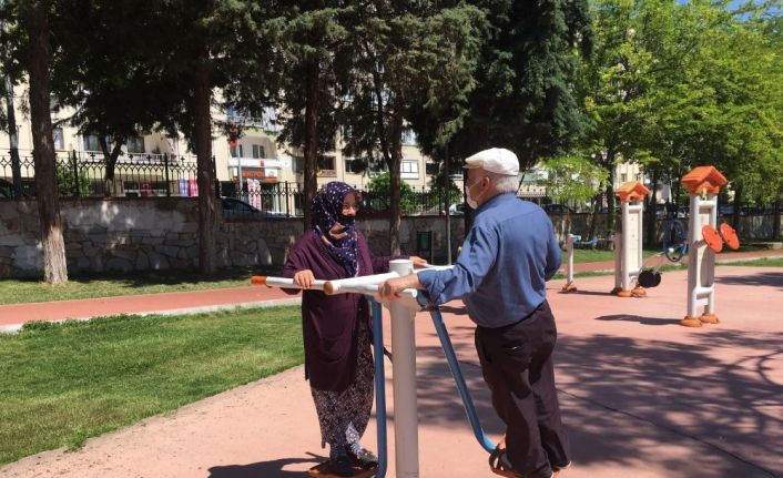 Denizli’de 65 yaş ve üstü vatandaşlara sokağa çıkma yasağı geldi