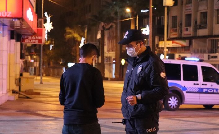 Denizli’de kısıtlamalarda sokağa çıkan gence 3 bin 150 TL cezai işlem uygulandı