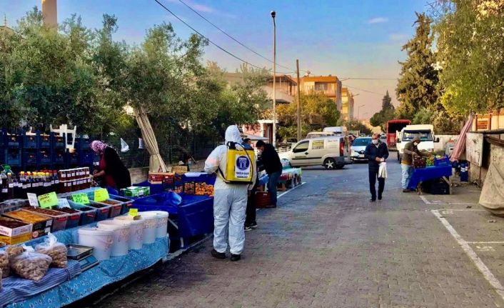 Didim’de pazaryerleri dezenfekte ediliyor