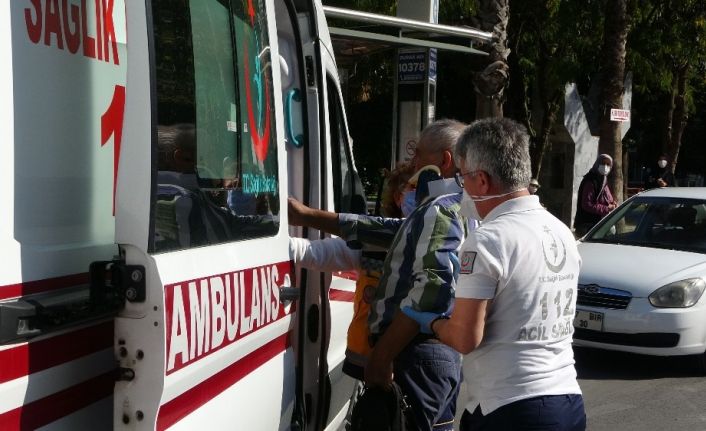 Direksiyon başında rahatsızlanan sürücü kaza yaptı