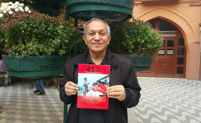 Eskişehirli araştırmacı, yazar ve şair Faruk Uğur’un ‘Faruk Uğur Şarkıları’ adlı müzik kitabı yayınlandı