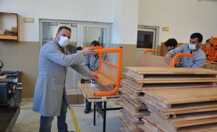 Fabrika gibi çalışan okulun yıllık cirosu 800 bin TL