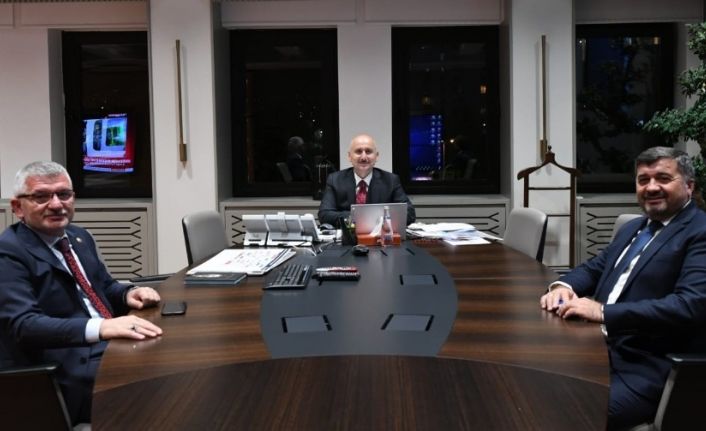 Giresun Belediye Başkanı Şenlikoğlu, projeler için Ankara’da