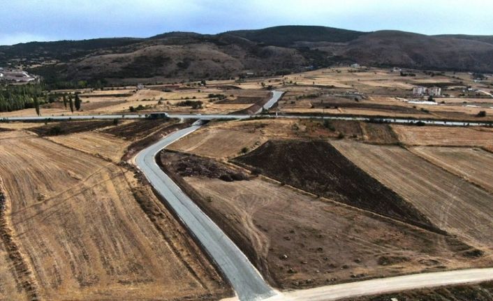 İnönü Kümbetler mevki alt geçitte yol yapım çalışması tamamlandı