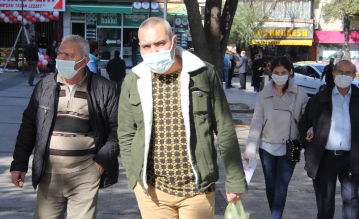 Isparta’da sigara yasağına vatandaşlardan destek