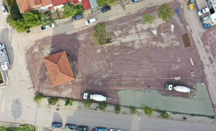 İstasyon’da trafiği rahatlatacak otopark çalışması hızla ilerliyor