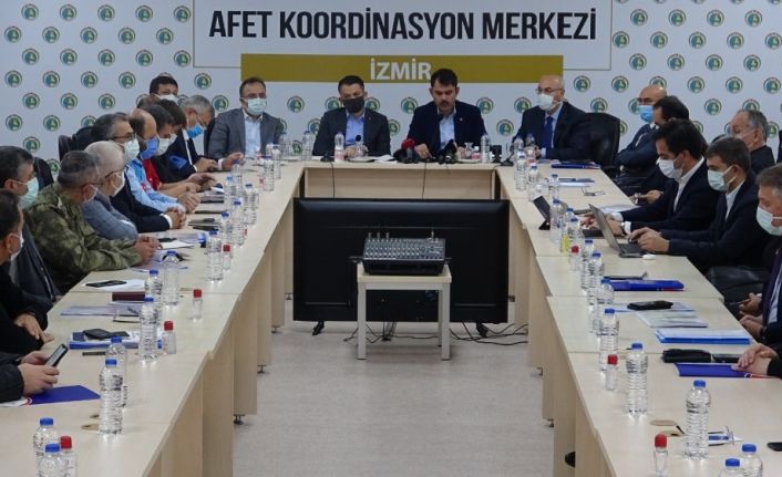 İzmirli deprem zedeler 1 yıl sonra yeni binalarına kavuşacak