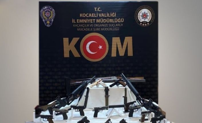 Kocaeli merkezli 3 ilde silah kaçakçılarına operasyon: 24 gözaltı