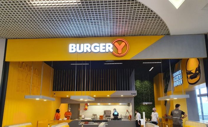 Köfteci Yusuf, Burger Y ile 150. şubesini İstanbul’da açtı