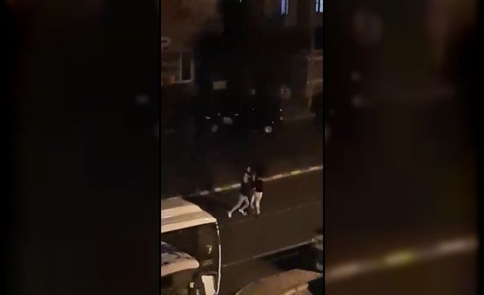 Konya’da gencin tekme tokat dövüldüğü anlar kamerada