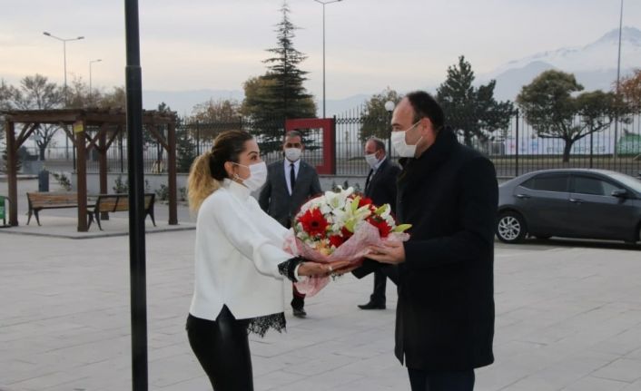 Milli Eğitim Müdürü Çandıroğlu, "Rabbim inşallah alnımızın akıyla görevimizi yapmayı nasip eder"