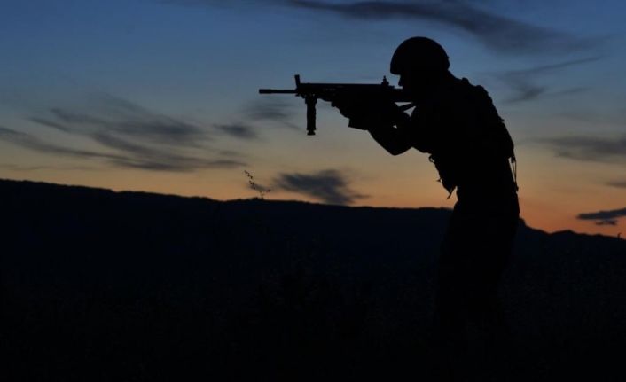 MSB: "Şemdinli’de etkisiz hale getirilen 5 PKK’lı teröristin, Derecik’te işçilere saldıran terörist gruptan olduğu belirlendi"