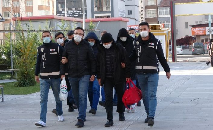 Niğde merkezli FETÖ operasyonunda 7 şüpheli daha adliyeye sevk edildi