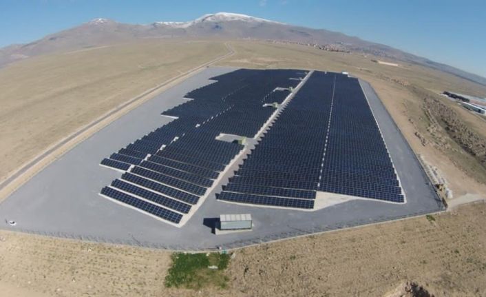 Niğde OSB, güneş enerjisinden 3 yılda 4,5 milyon dolar gelir sağladı