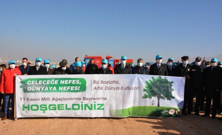 Niğde’de 2 bin 500 fidan toprakla buluştu