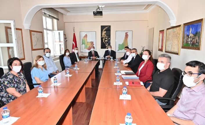 Osmaniye Valisi Yılmaz: "Ne yazık ki vaka sayılarında artış gözlemliyoruz"