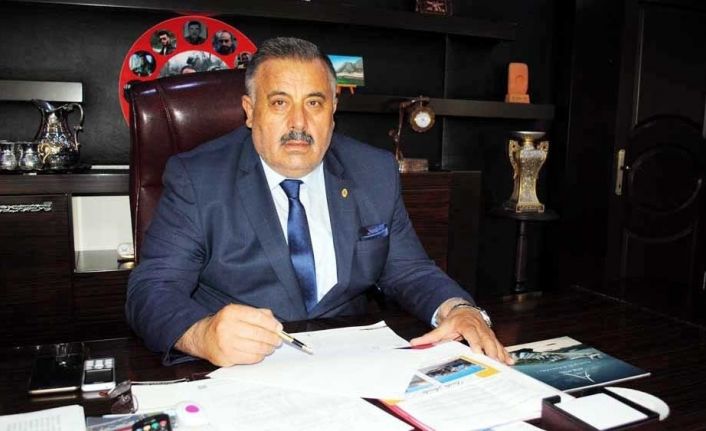 Pandemi sürecinde devletin esnafa destek olmalısı gerektiğini belirten ÇESOB Başkanı Gür;