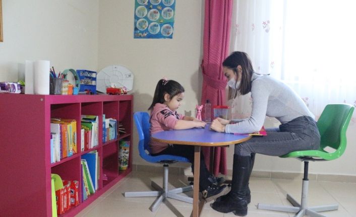 Pandemi sürecinde özel eğitime devam kararı özel bireylere umut ışığı oldu