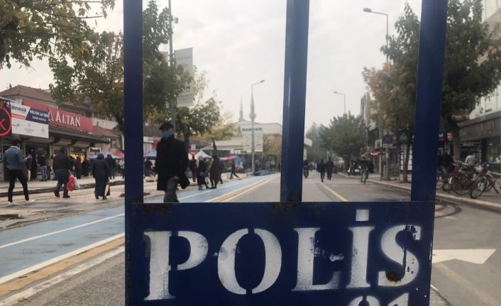 Polis anons ile uyarıyor