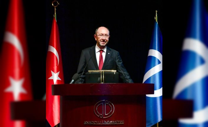 Rektör Erdal’dan Anadolu Üniversitesinin kuruluş yıldönümü mesajı