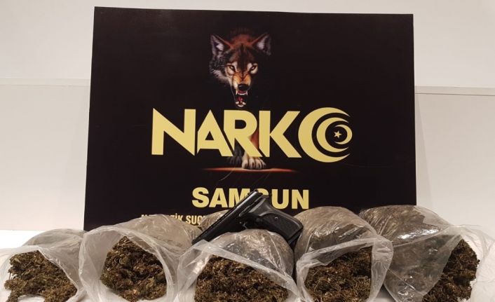 Samsun’da 1 kilo 880 gram esrar ele geçti: 2 gözaltı