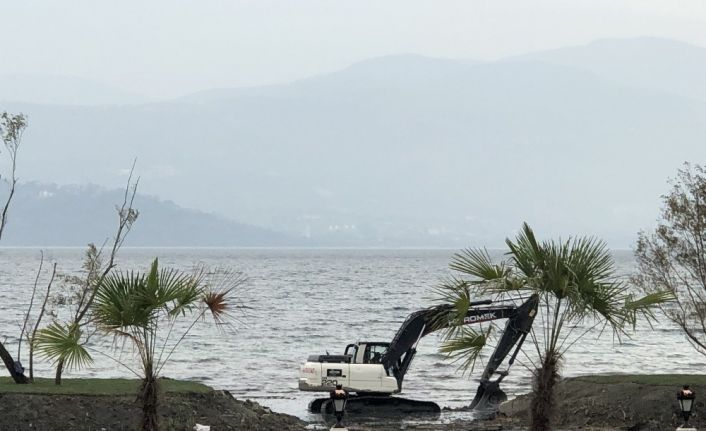 Sapanca Gölü’nde şok görüntü