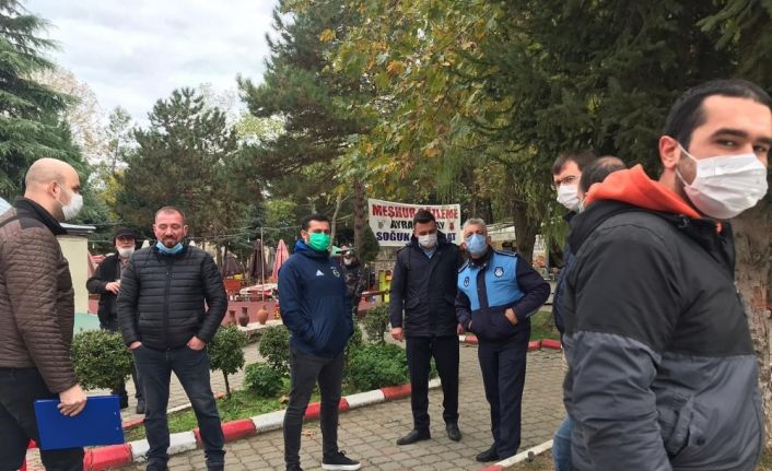 Şeyh Edebali Türbesine gelen milyonlarca kişi ne bir çay içecek ne de bir gözleme yiyebilecek