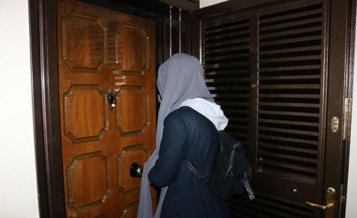 Sığınma evindeki arkadaşını evine aldı, kadın ve sevgilisi tarafından soyulduğunu iddia etti