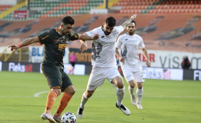 Süper Lig: Aytemiz Alanyaspor: 1 - Konyaspor: 0 (Maç sonucu)
