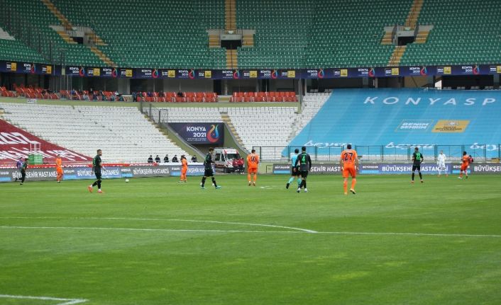 Süper Lig: Konyaspor: 0 - Medipol Başakşehir 0 (Maç devam ediyor)