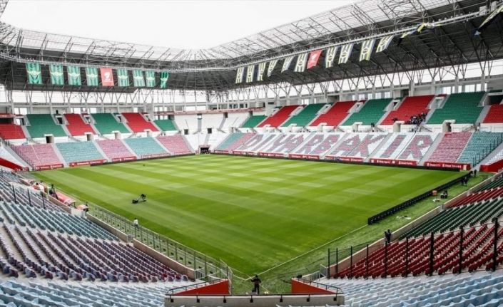 Taraftarın en büyük hayali profesyonel ligde Diyarbakırspor’u yeni statta izlemek