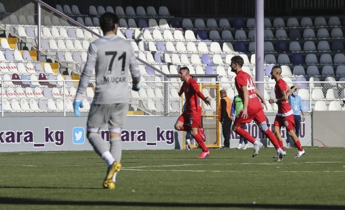 TFF 1. Lig: Ankara Keçiörengücü: 1 - Adana Demirspor: 0