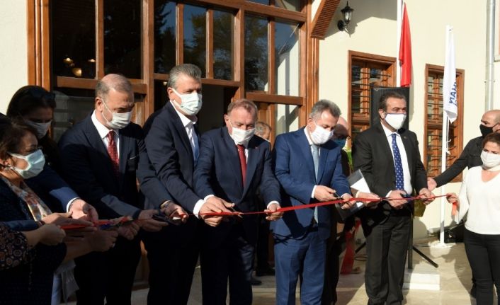Türkiye’nin ilk ve tek ’tıp ve diş hekimliği müzesi’ açıldı