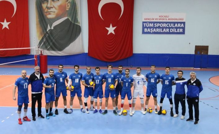TVF Erkekler Voleybol 1. Ligi: Kocaeli Büyükşehir Belediyesi Kağıtspor: 3 - Halkbank: 0