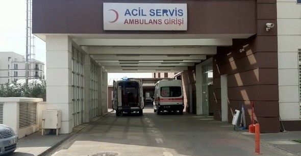 Yaşlı adamı demir boruyla ağır yaraladı