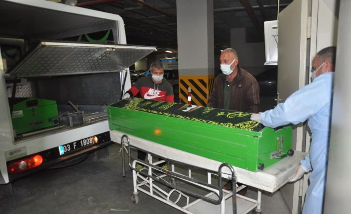 Yaşlı çifti ağabeylerinin öldürdüğünü yenge itiraf etti