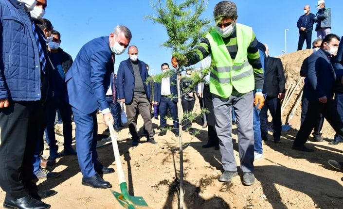 Yeşilyurt’ta hizmete girecek millet bahçeleri örnek olacak