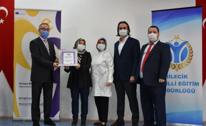 15 okul, 19 öğretmen Ulusal ve Avrupa Kalite Etiketi Sertifikasıyla ödüllendirildi