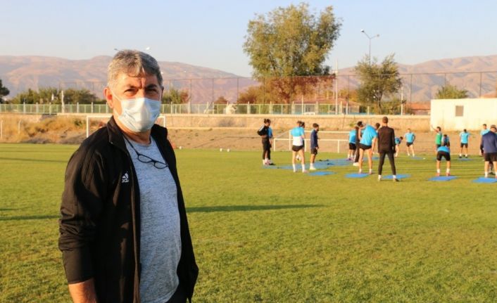24Erzincanspor Teknik Direktörü Kızıltan’ın Covid-19 testi pozitif çıktı