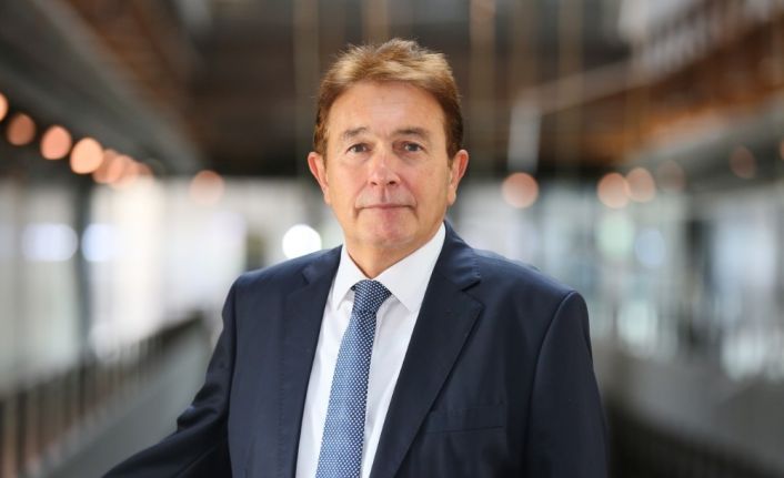 AGÜ’den Rektör Sabuncuoğlu ve 4 Akademisyen Dünyanın En Etkili Bilim İnsanları Listesinde