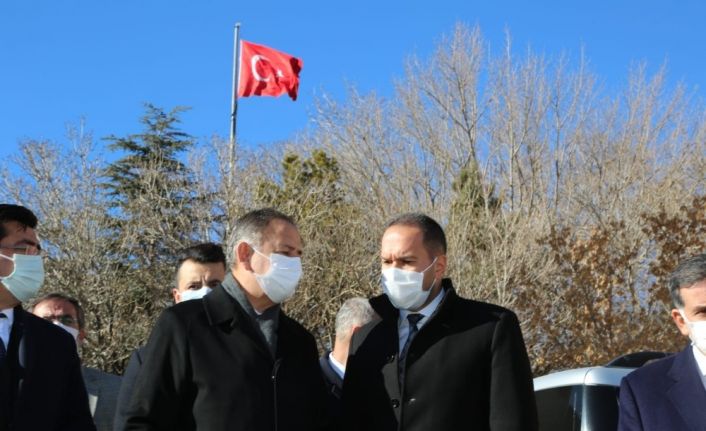 AK Parti Genel Başkan Yardımcısı Özhaseki: "Amacımız faydalı olmak, belediyelerin önünü açmak"