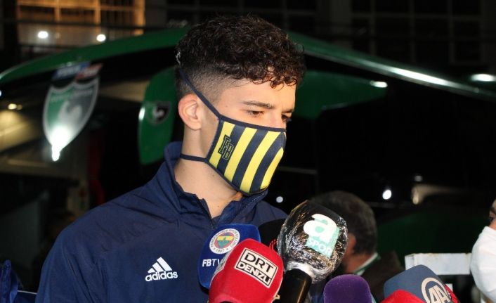 Altay Bayındır: "Böyle bir zor maçtan İstanbul’a galibiyetle döneceğimiz için mutluyuz"