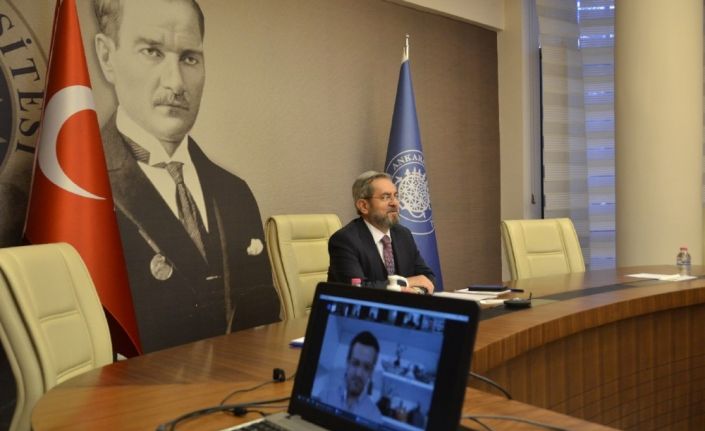 Ankara Üniversitesi Rektörü Prof. Dr. Ünüvar: "Tıptaki tedavi yöntemi aslında öğretmenlikte de yapılmalı"