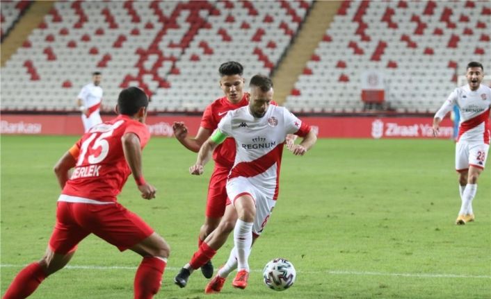 Antalyaspor’da 7 isim DG Sivasspor karşısında yok!